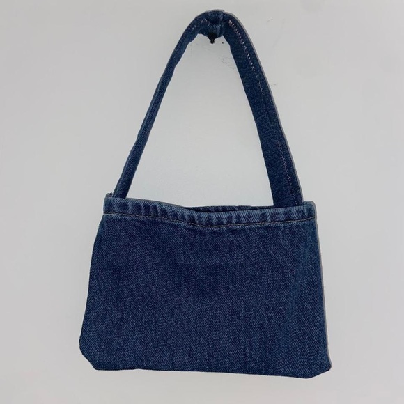 Mini Jurse - Picture 3 of 5